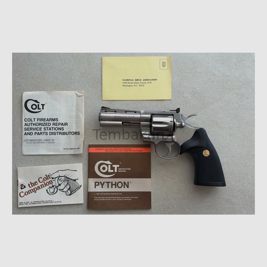Colt Phyton (4" Lauf mit verschiedenen Dokumenten) .357Mag