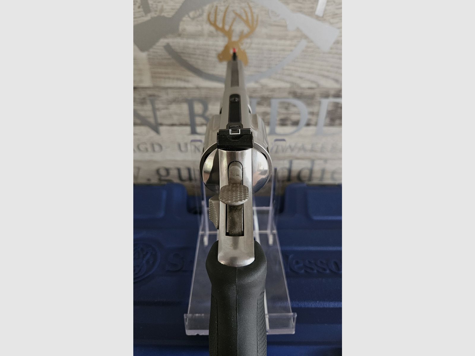 Revolver Smith&Wesson 629-6 Longueur du canon 4" Cal. .44Mag Acier inoxydable - frais de port offerts ! - Produit neuf du commerce spécialisé