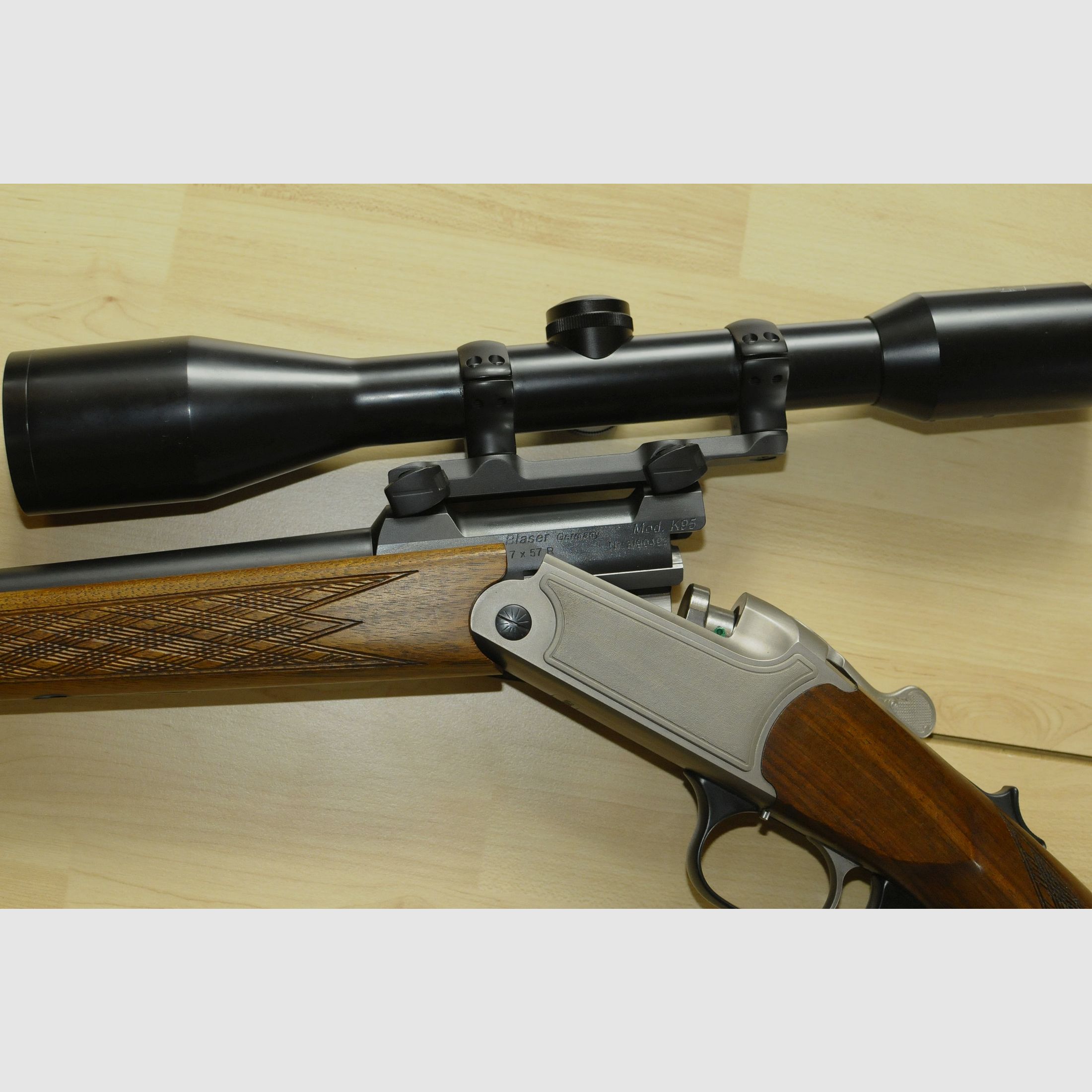 Blaser K95    7x57R