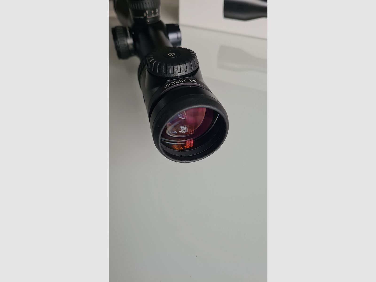 ZEISS Zielfernrohr V8 4,8-35x60 ASV mit Schiene und Rusan Modular FIX Klemmadapter (VB)