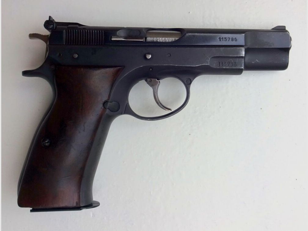 CZ BRÜNNER CZ 75