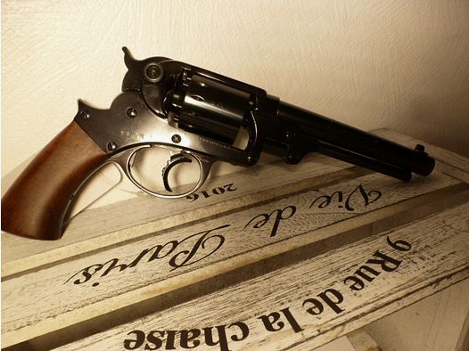 Starr - rewolwer perkusyjny