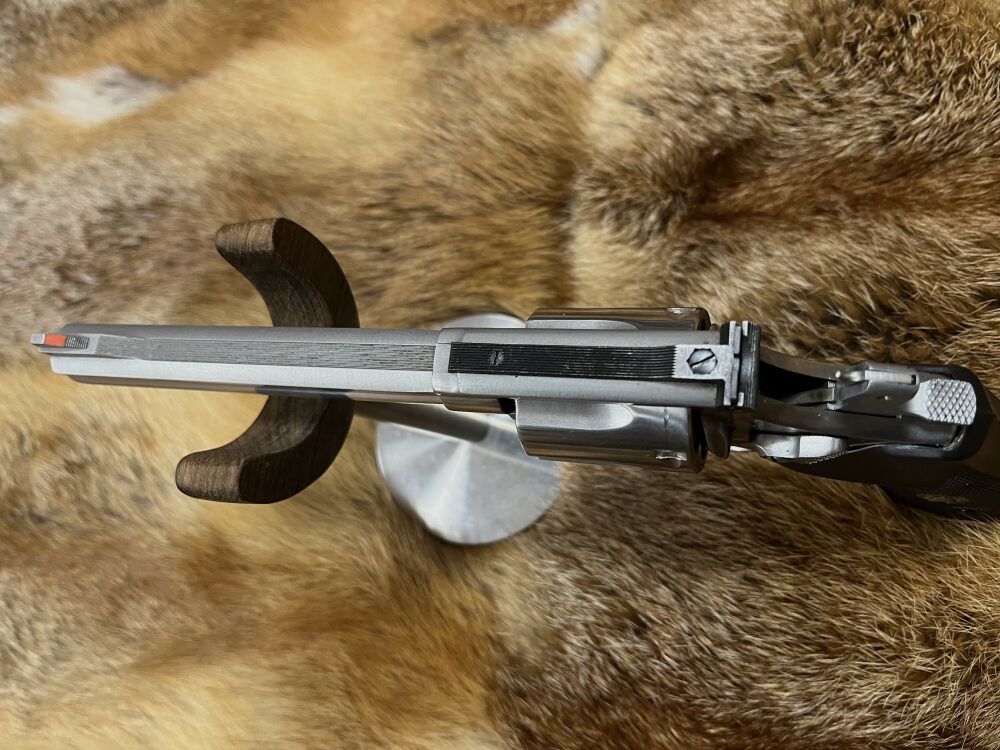 Smith & Wesson 686
