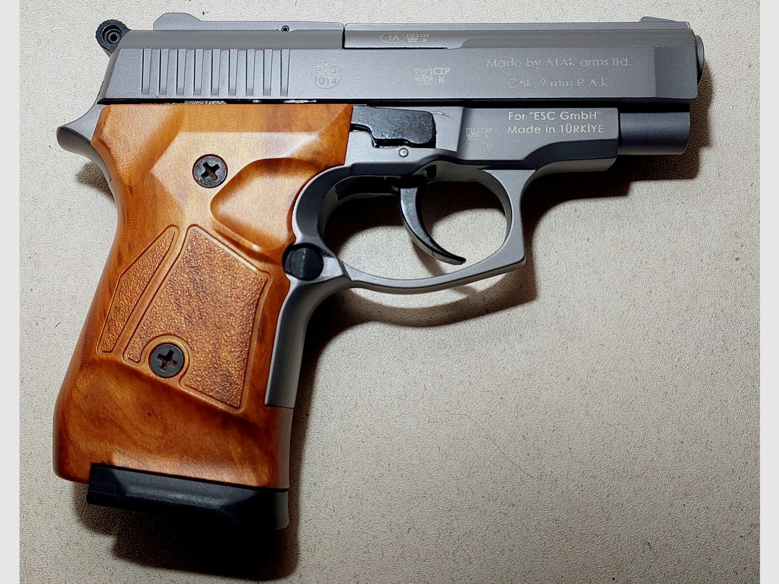 Zoraki 914 Schreckschuss Pistole 9mm P.A.K. titan Holzoptik (1014) neuwertig!