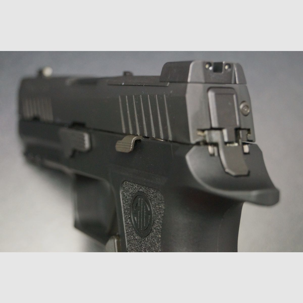 Sig Sauer P320 Carry X-Series 9mm, zdjęcie 6 z 7