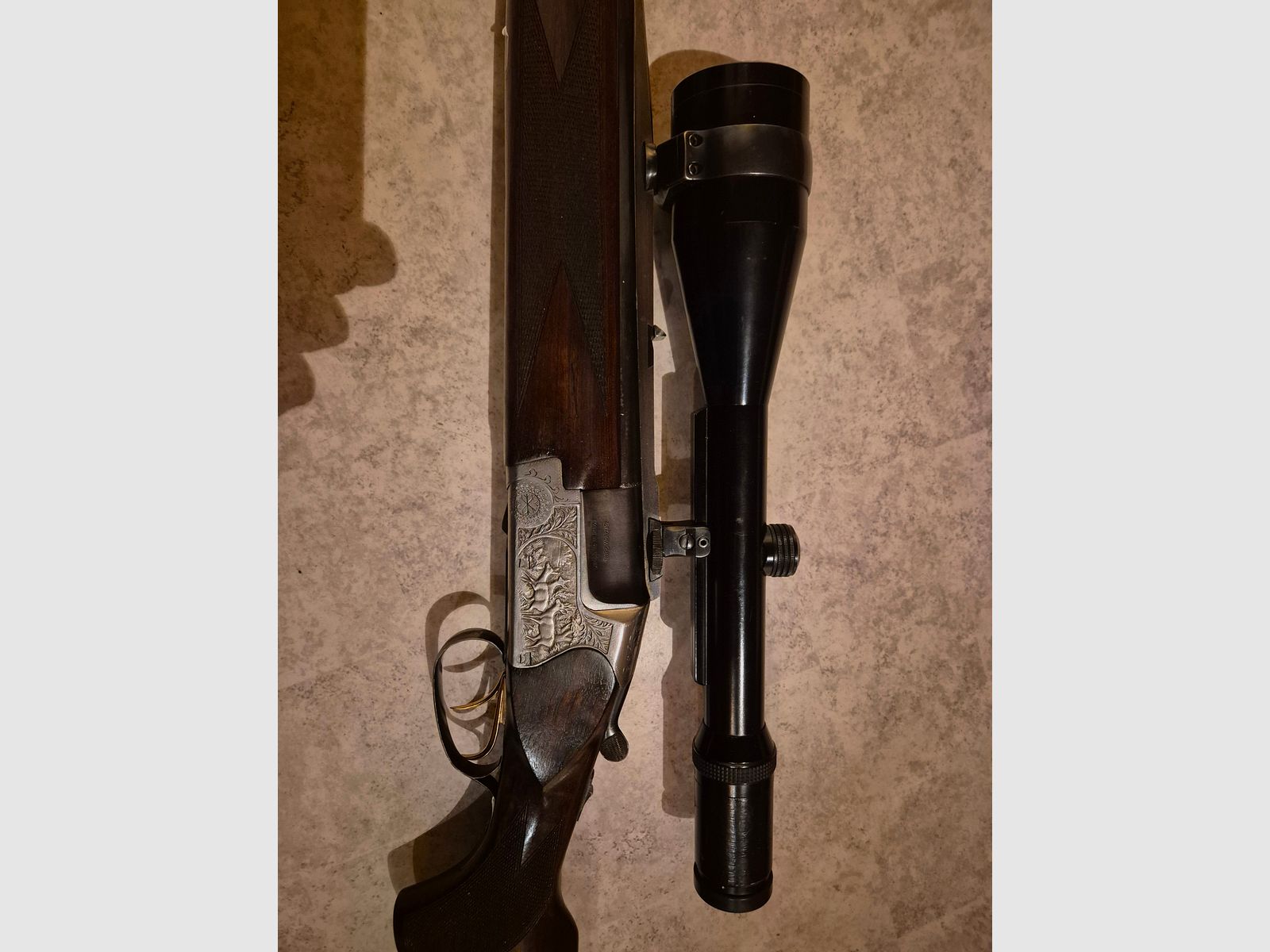 Suhler BBF 8x57IRS-12/70 avec 3-12x56 Kahles