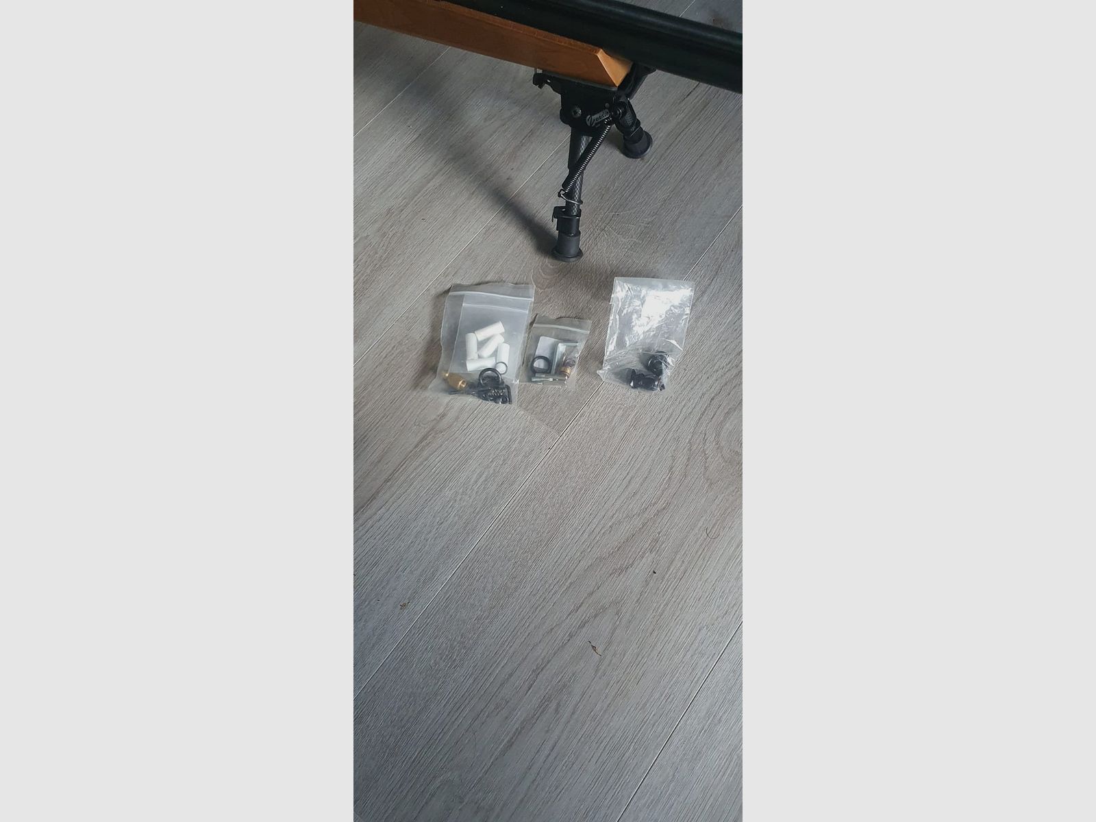 Diana Stormrider 4.5mm with hand pump and built-in bipod