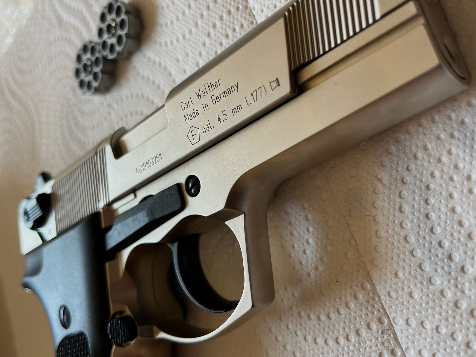 Walther CP88 Nickel-Finish, like new, CO2, air pistol