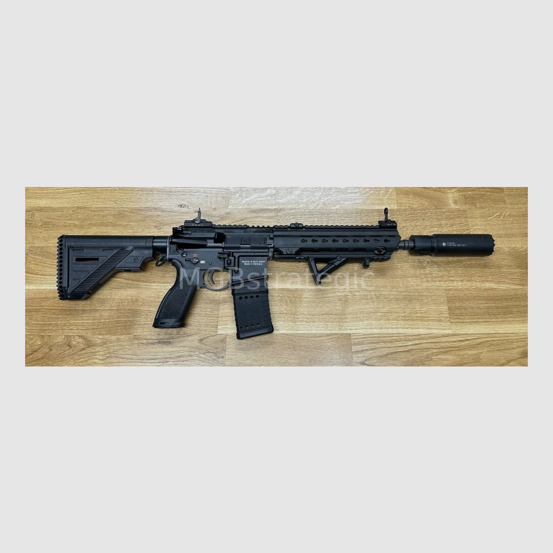 Heckler & Koch MR223 A3 Slim-Line 11" cañón - rifle semiautomático .223Rem incluido silenciador ASE UTRA Dual 556-Short-QM2 Gen2 Cerakote - versión civil HK416 / G95K / G38 / con mejoras