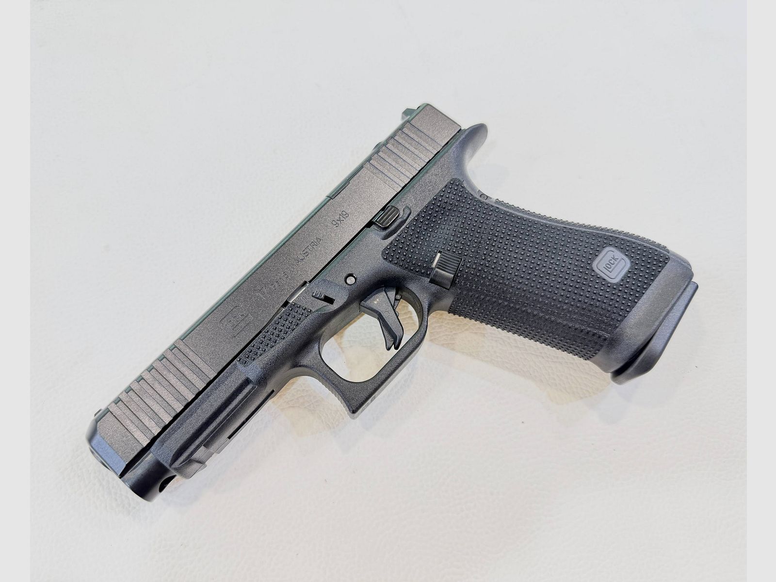 GLOCK 17 FS GEN.6 – 9×19, immagine 4 di 4