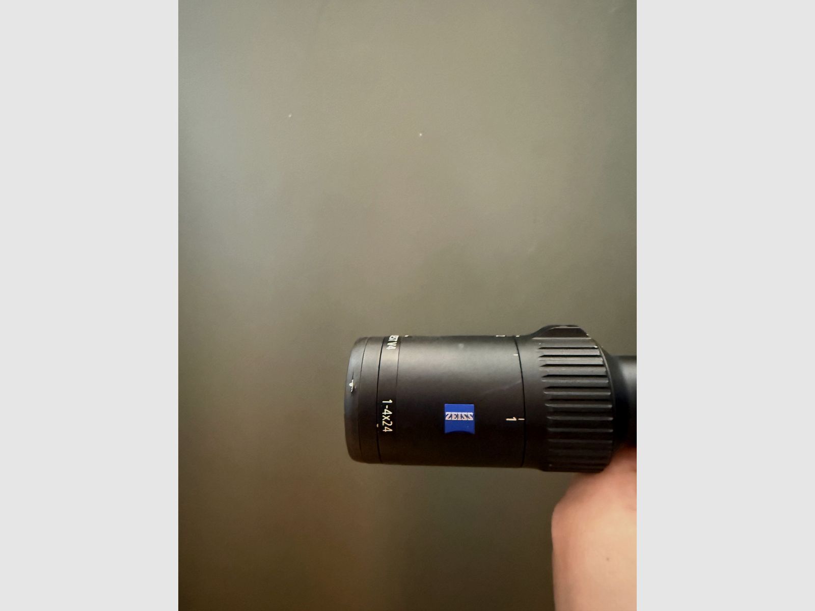 Zeiss Conquest V4 1-4x24