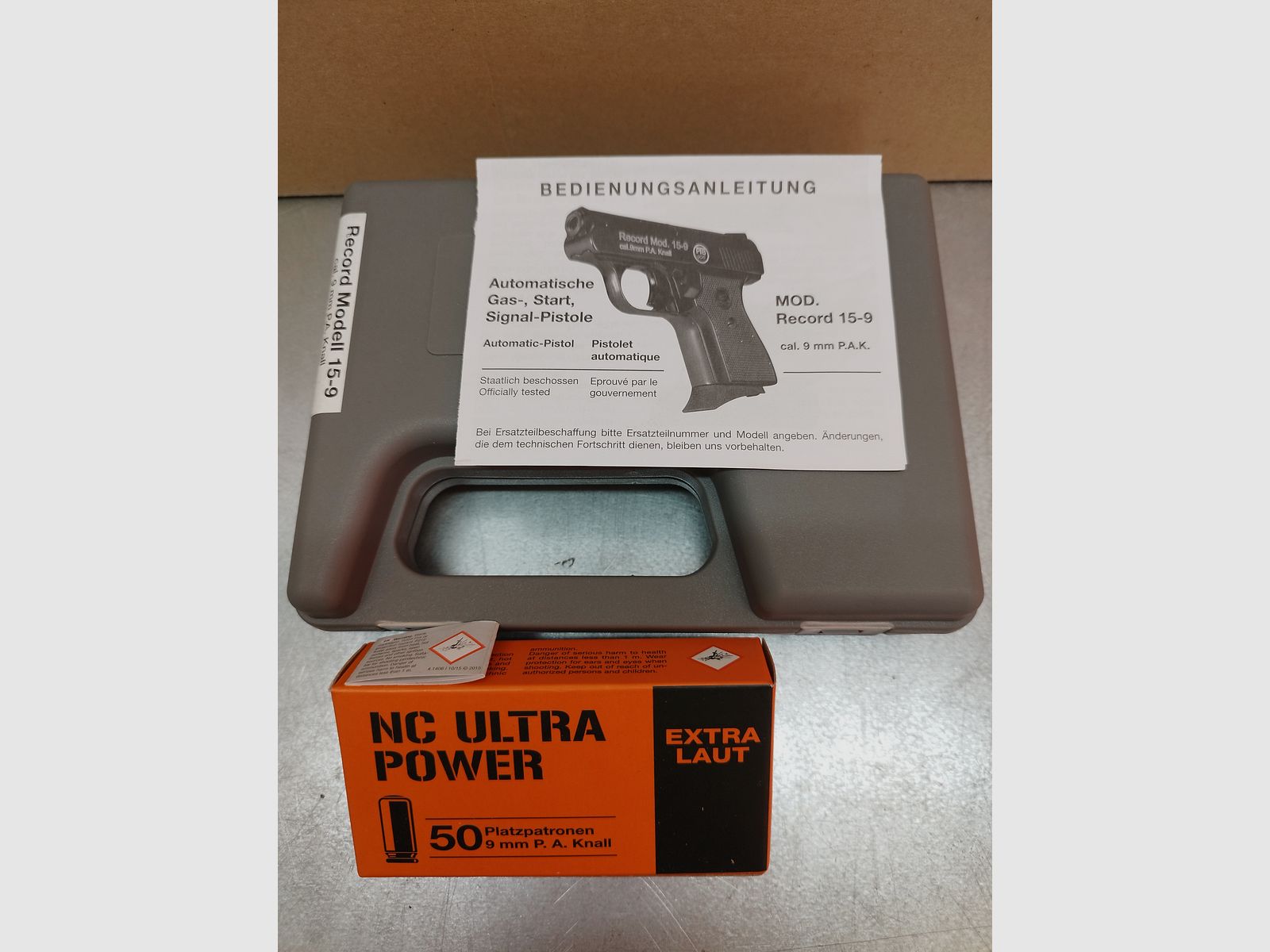 Record Mod. 15-9 Schreckschuss Pistole 9mm brüniert Silvester Set !!Neuware!!