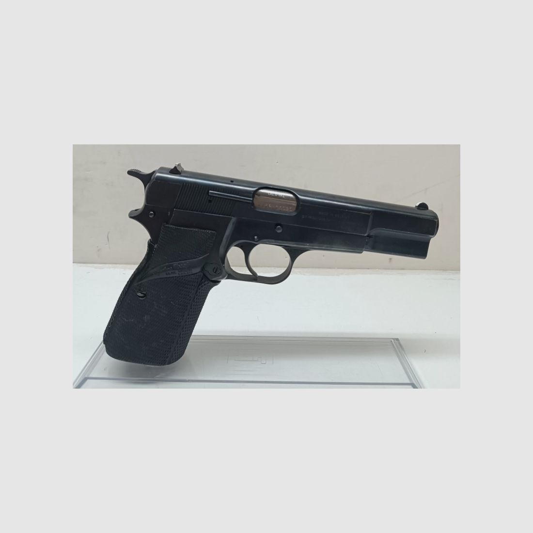 Pistola FN Browning GP 35, immagine 1 di 2