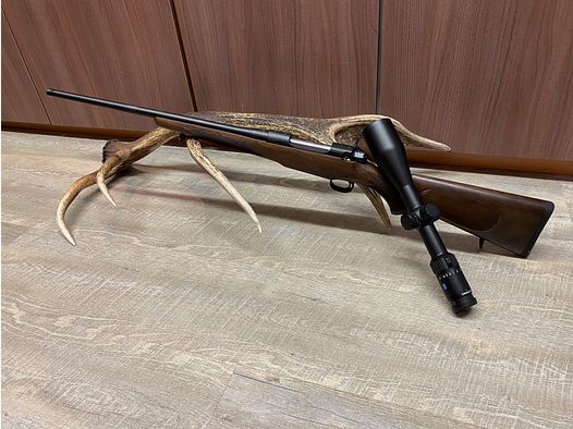 Mauser M12 Pure, con Zeiss Conquest V4 3-12x56