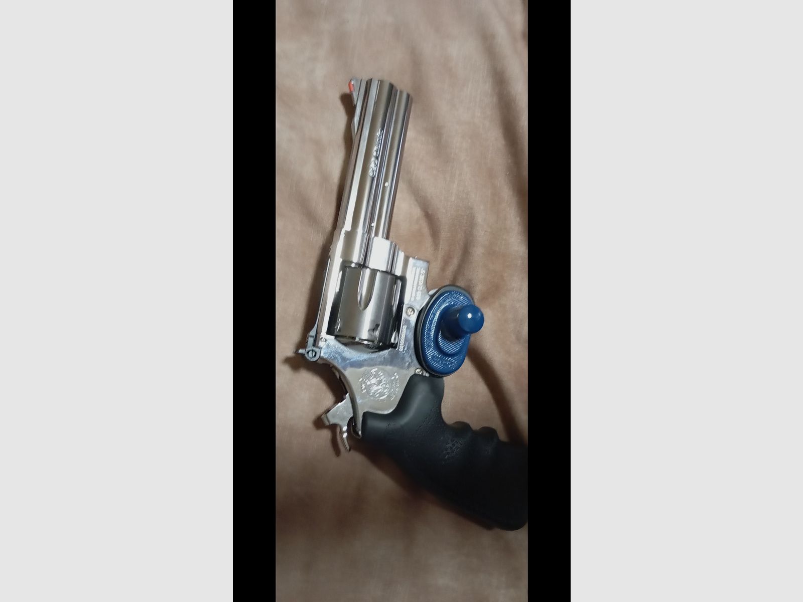 CO2 Revolver Smith & Wesson 629 Classic 5, 44.Magnum, 4.5 BB full chrome