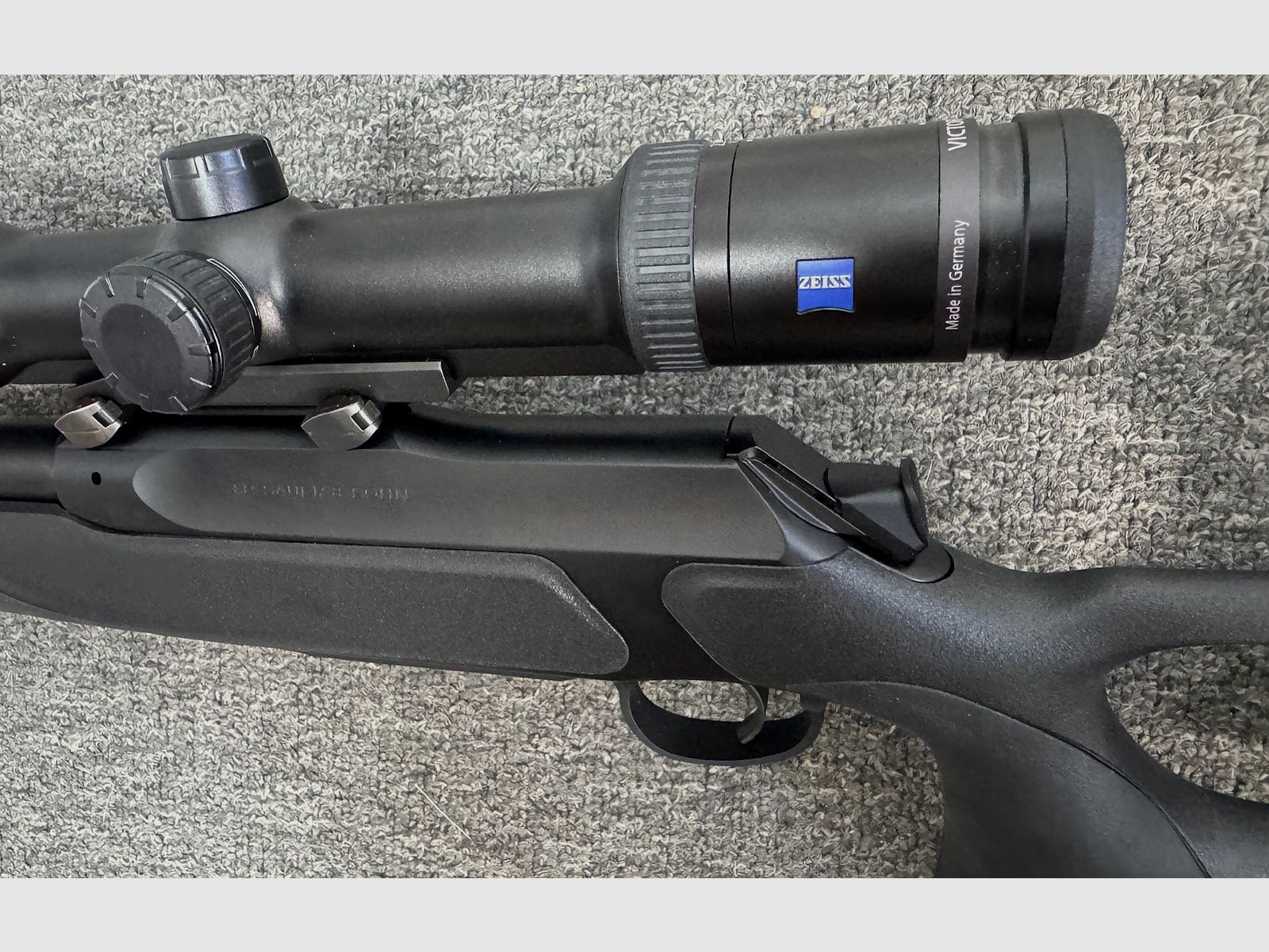 Sauer 505 Outback Synchro XT .308 mit Zeiss Victory HT 2,5-10x50, M15x1