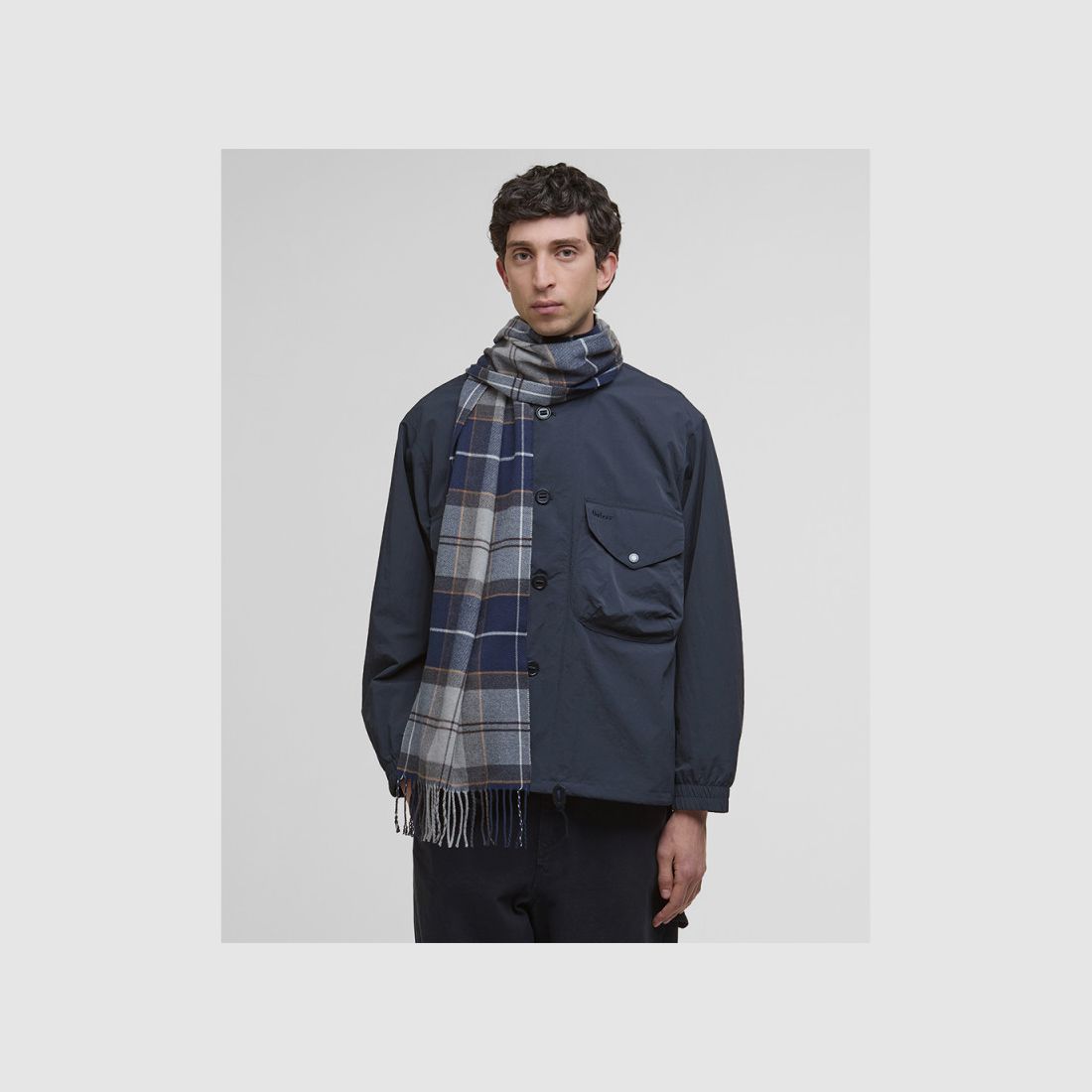 ECHARPE GALINGALE GREY MIDNIGHT TARTAN, Bild 7 von 8