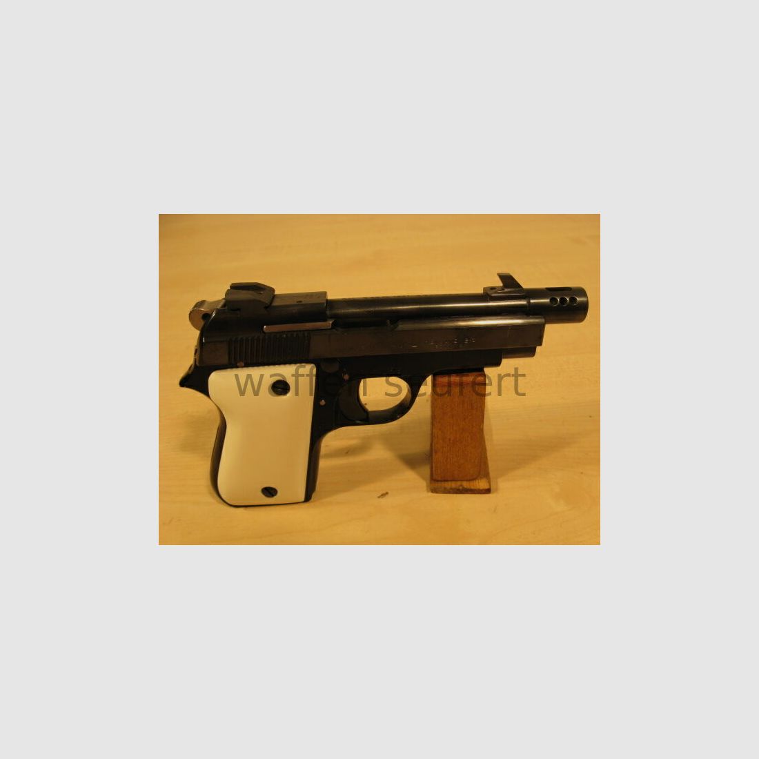 Unique L pistol elegantly refined