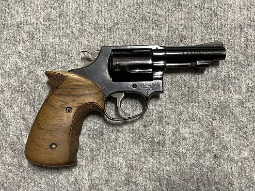Smith & Wesson	 Mod. 36 4"