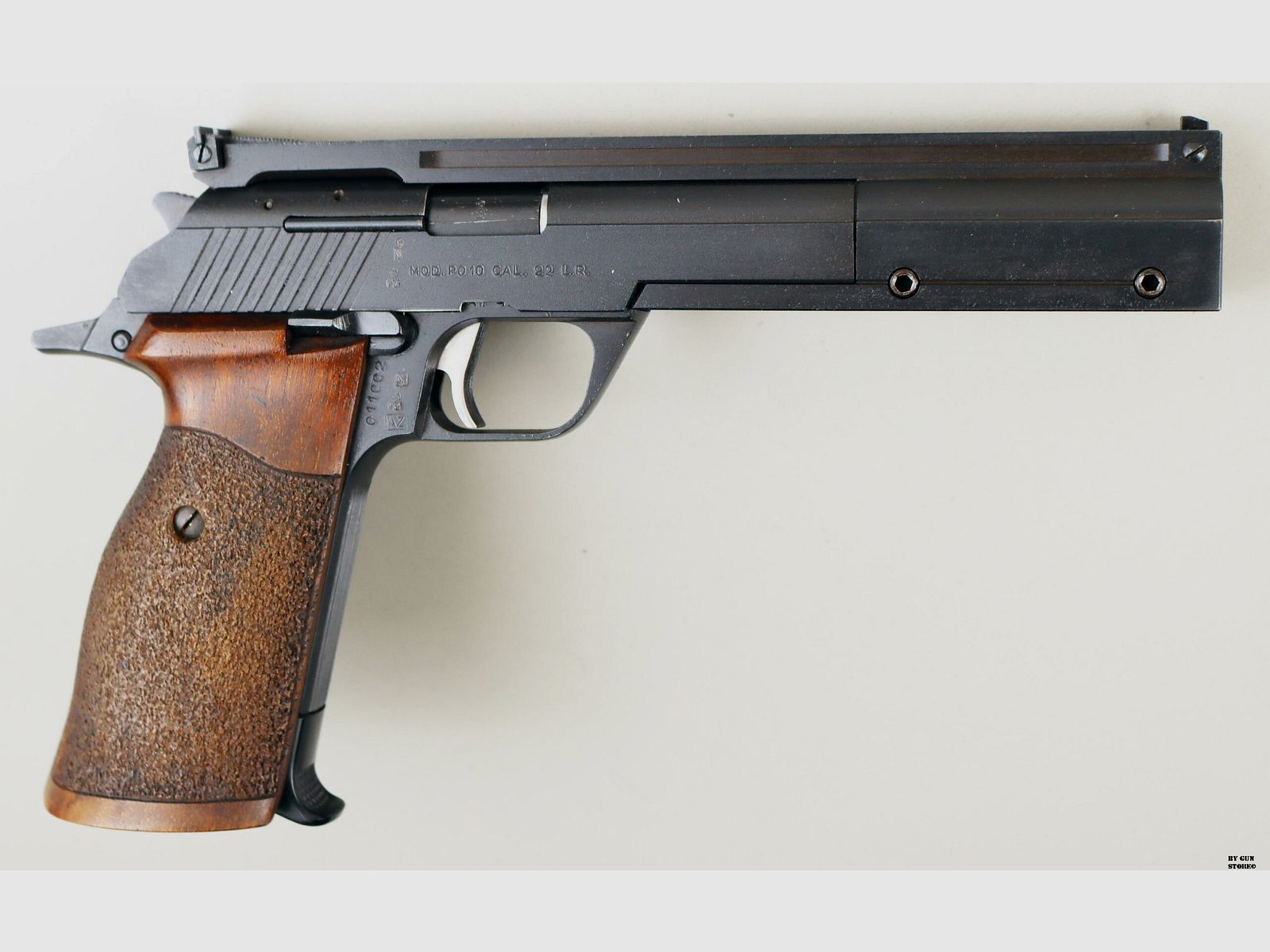 Pistolet Bernardelli mod. P010 kal. 22 LR nr. seryjny 011002, zdjęcie 3 z 12