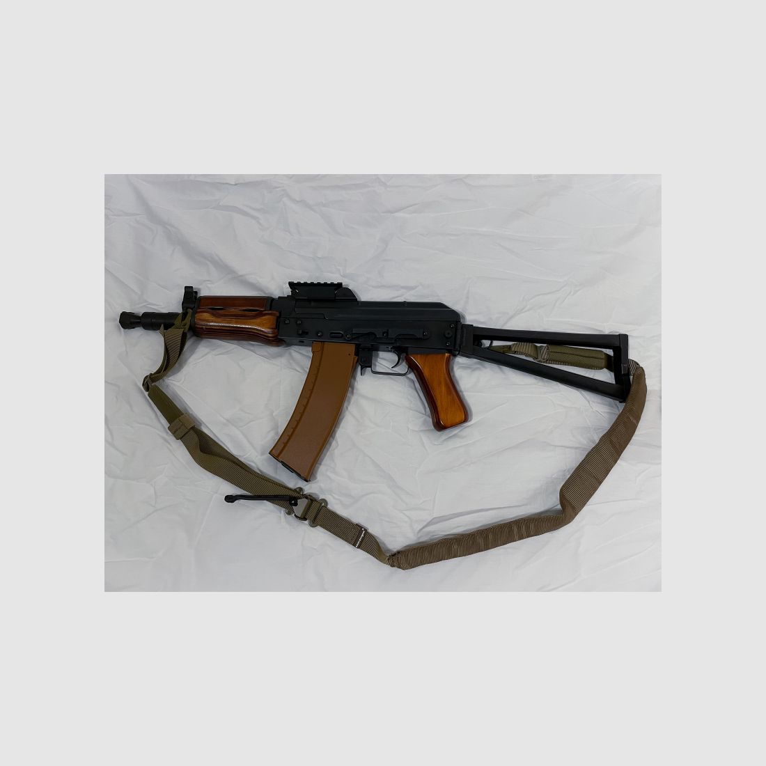 Airsoft Komplettpaket LCT AKS-74UN Upgrade Version 1,6 Joule S-AEG Echtholz