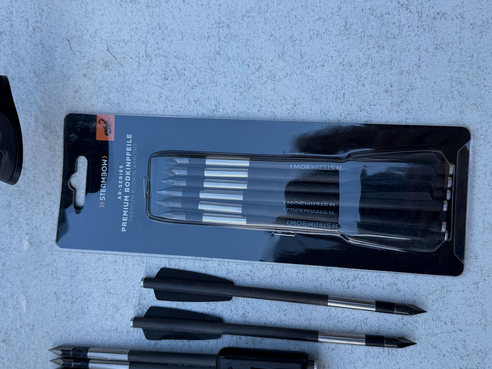 AR-6 Stinger II mit Metallmagazin