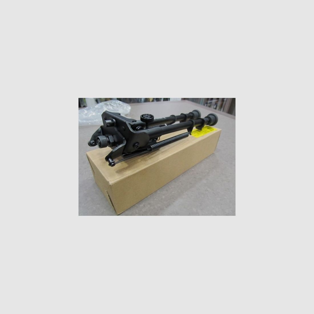 K-ARMS BIPOD BASC VON 9 BIS 13 ZOLL, Bild 2 von 2