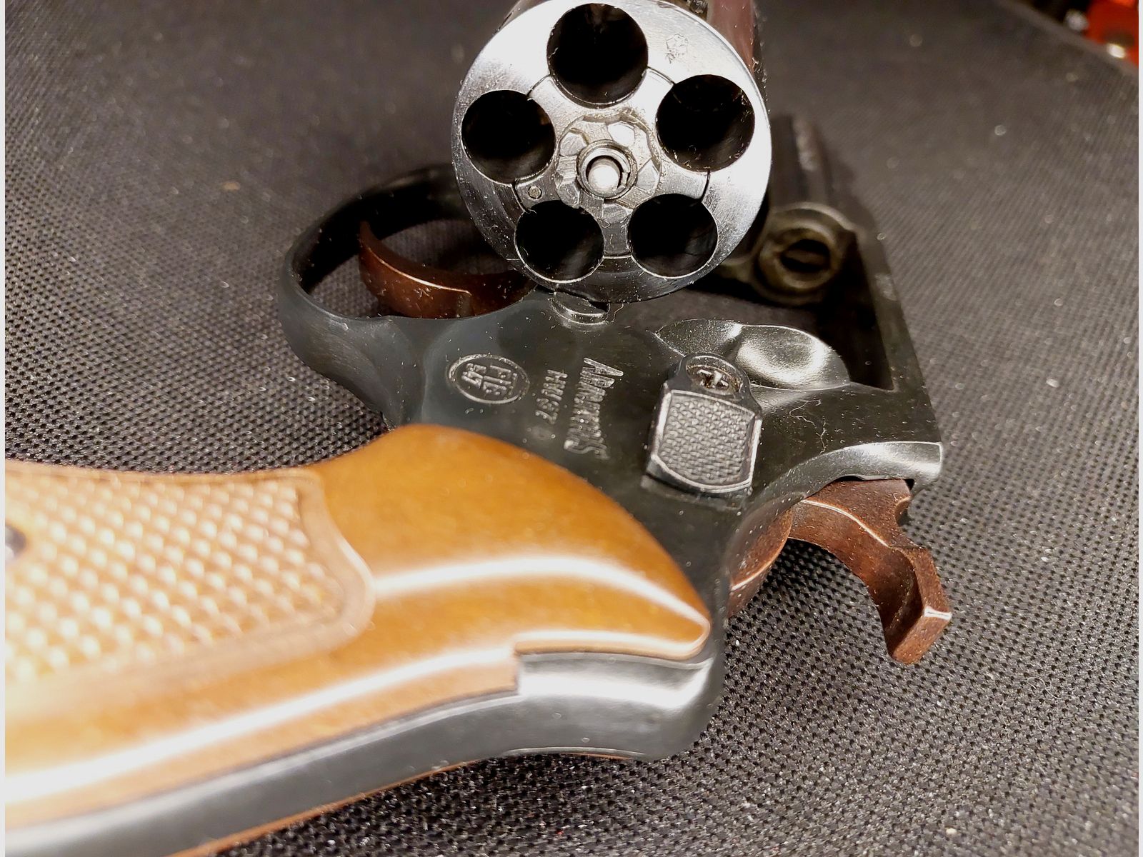 Weihrauch HW37 Kal. 9mm R.K. (PTB 887) Arminius HW 37 Schreckschuss Revolver mit Lederholster