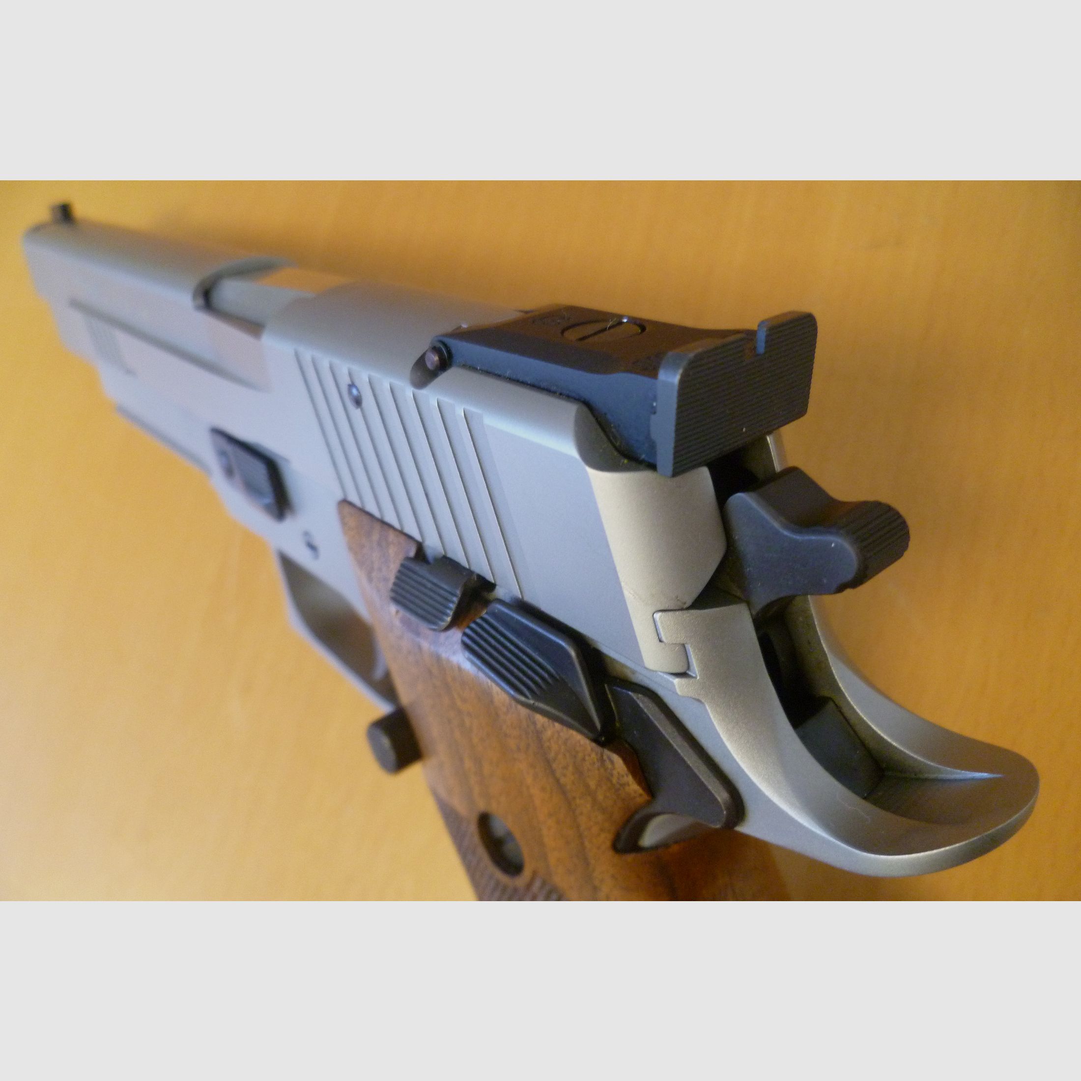 Pistole SIG Sauer P 220 S .45 Auto