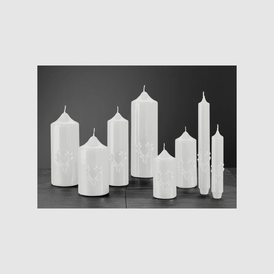 Engels Kerzen Gelackte Stab- oder Stumpkerze mit Geweih