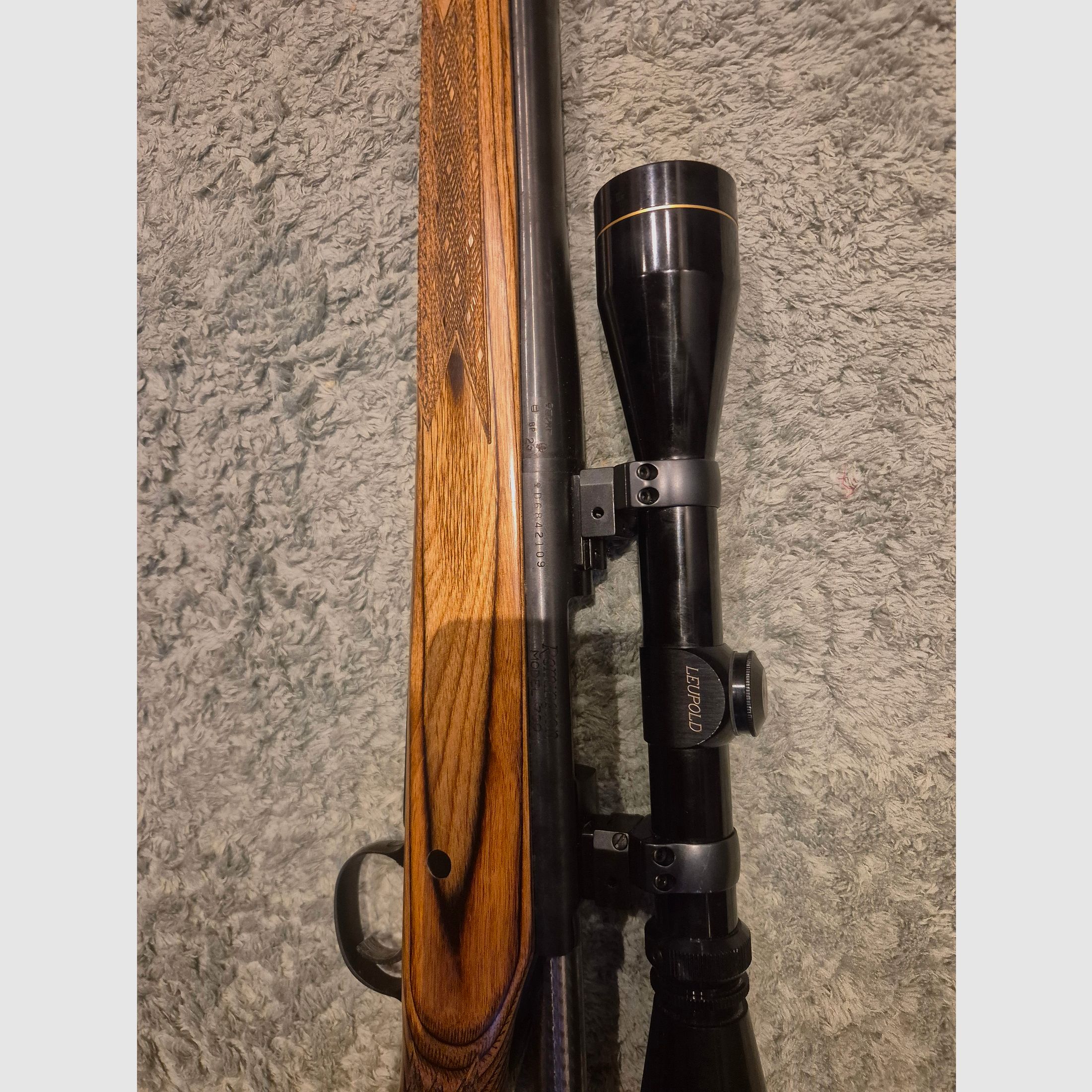 Remington 700, image 3 of 3