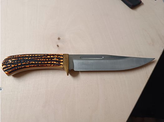 Cuchillo de caza