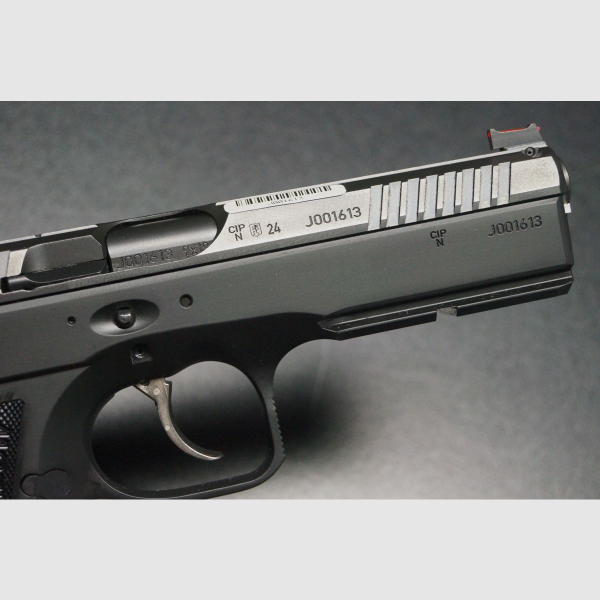 CZ Shadow 2 Black, Bild 2 von 9