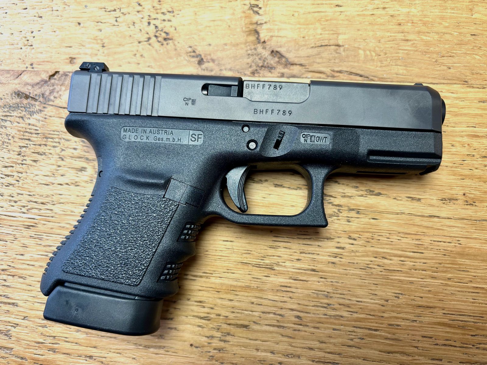 Glock Mod. 30 S Cal. .45Auto - ensemble complet - comme neuf