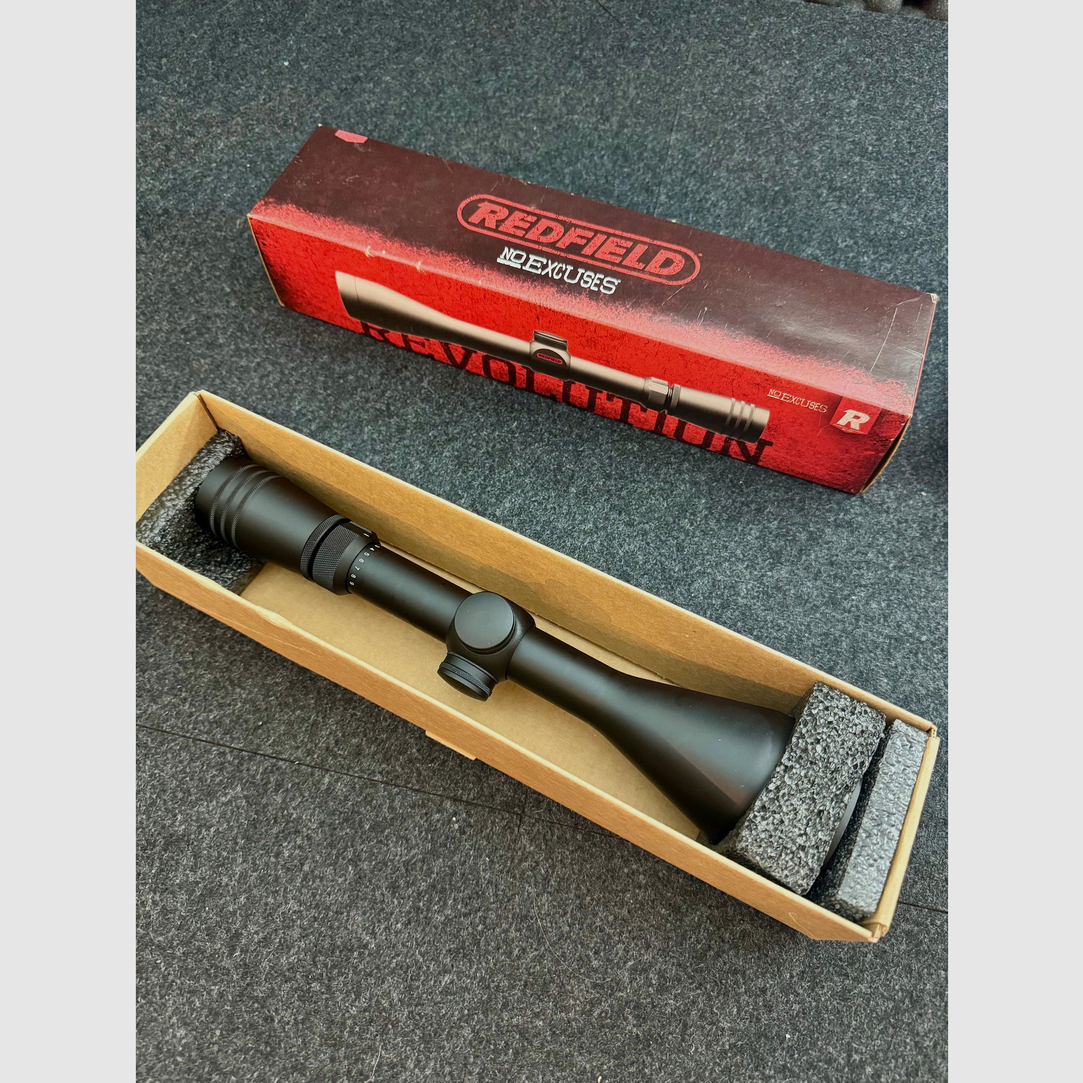 Redfield Revolution Zielfernrohr 3-9x50 in OVP, neuwertig