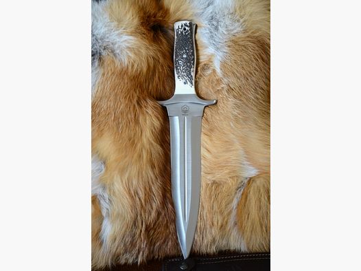 Spear with stag horn grip
