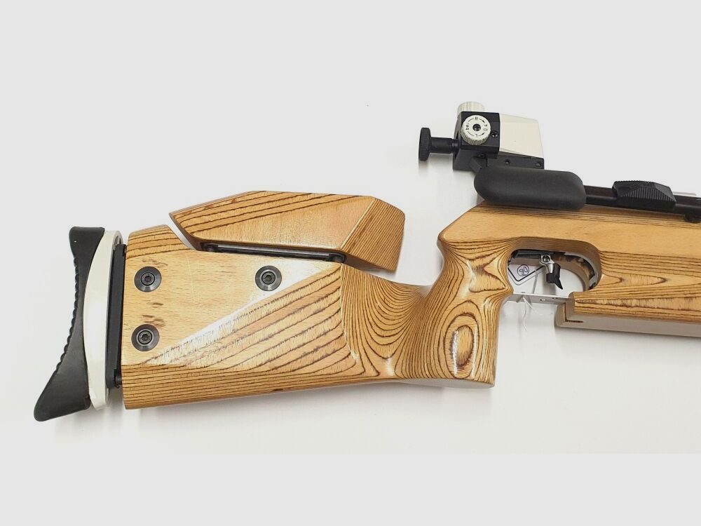 Feinwerkbau Luftgewehr Mod. 602, Kaliber 4,5 für rechts Schützen ; F im Fünfeck, Top Zustand