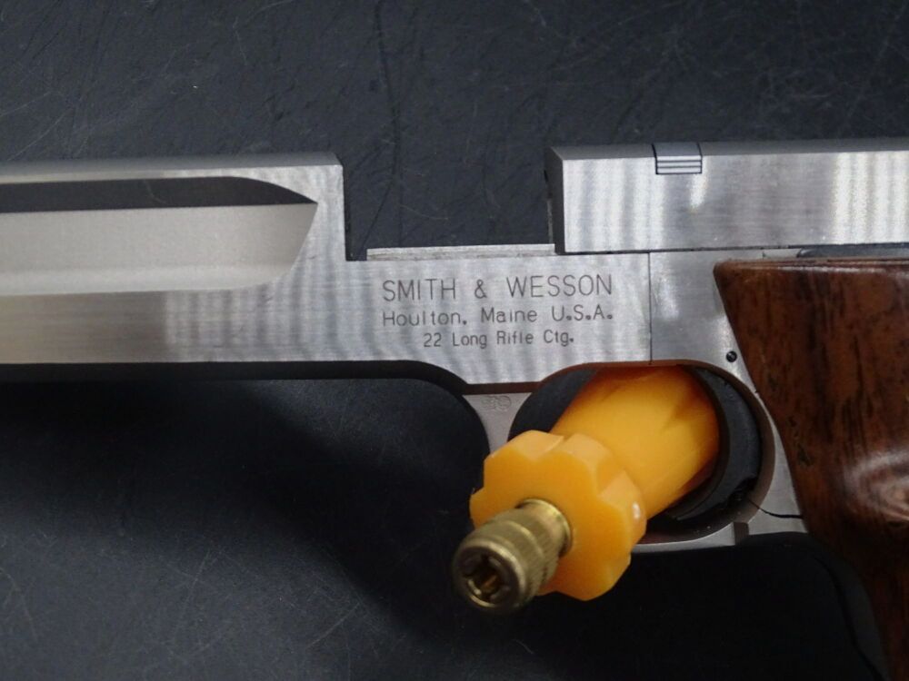 S&W Smith & Wesson 2206 TGT caliber .22lr 2206 TGT full steel version