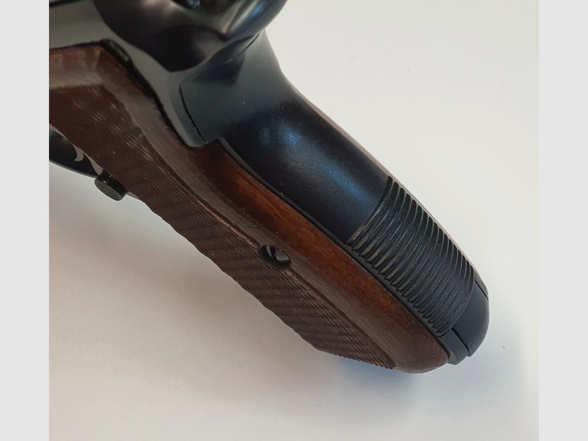 MAUSER-WERKE Oberndorf GmbH Halbautomatische Pistole Mauser Oberndorf GmbH, Mauser 90 DA - 9mmLuger