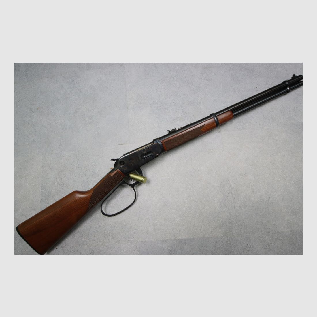 Winchester Model 94AE mit Large Loop