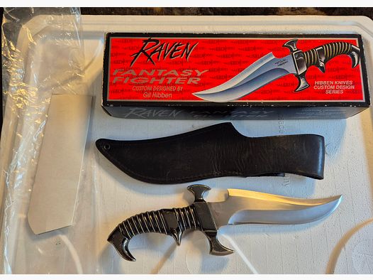 Gi Hibben Raven UC700 Fantasy Fighter Custom Design Messer