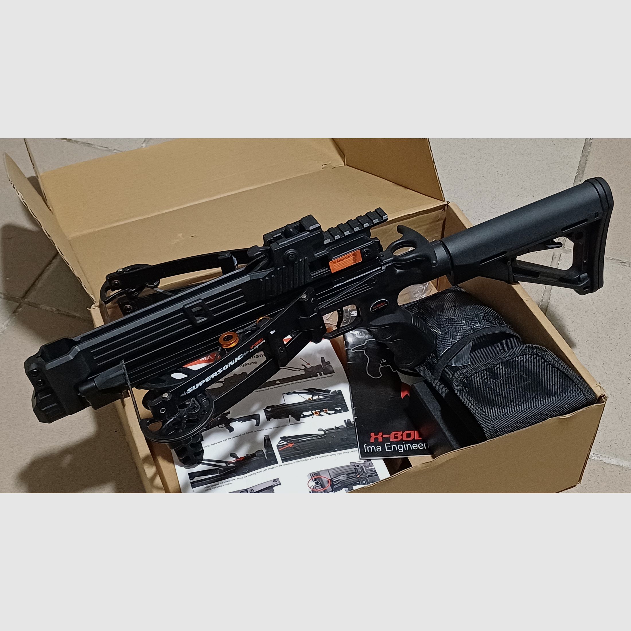 X-bow fma Supersonic Rev Tactical als nieuw Roodpunt