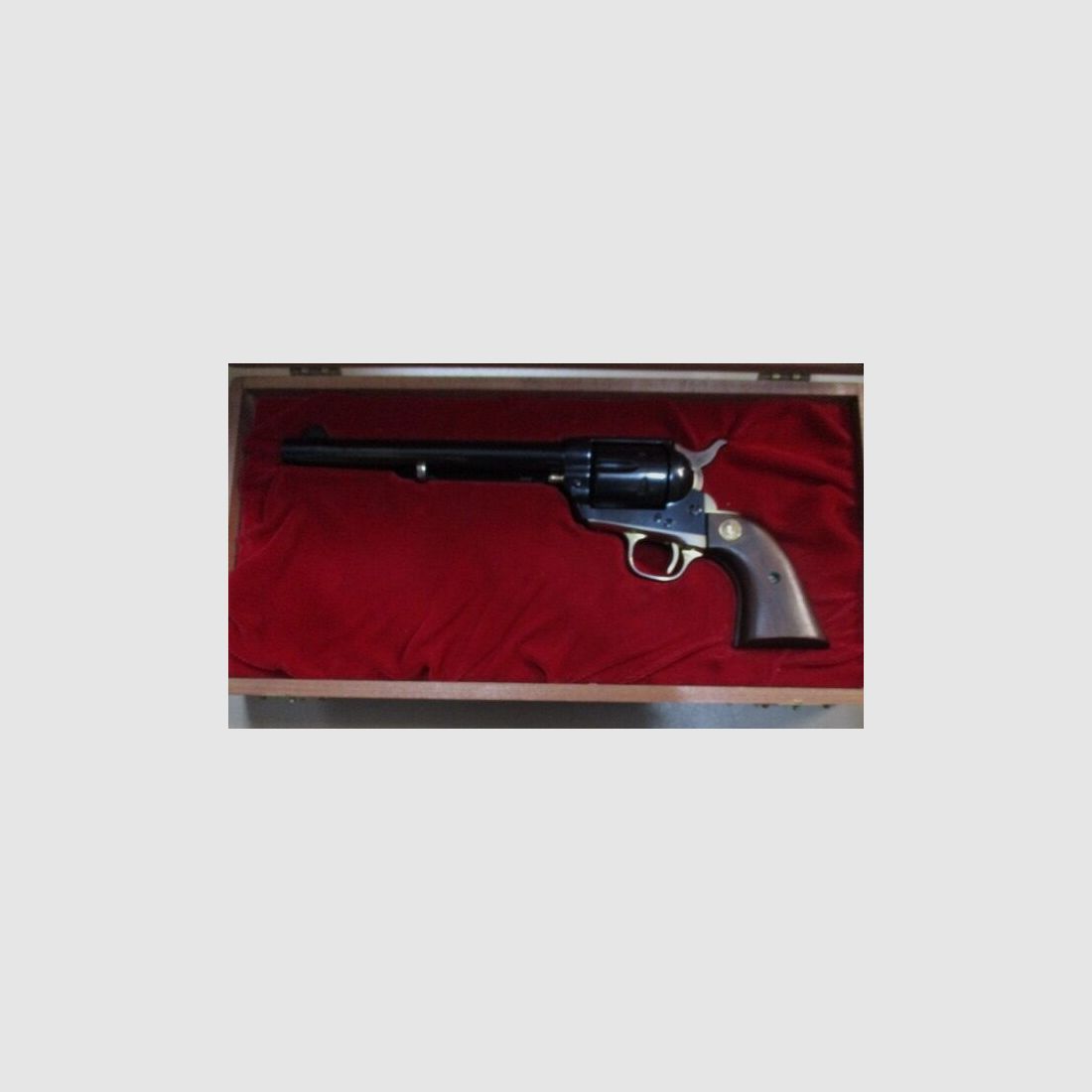 Colt Single Action Revolver .45 Colt 125 Jahre SAA in Presentation Case 125th SAA
