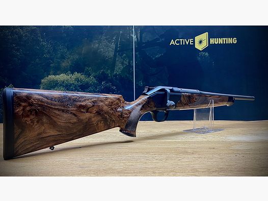 Blaser R8 classe de bois 7 / boule en acier gravée avec peau de poisson / calibre et longueur de canon au choix