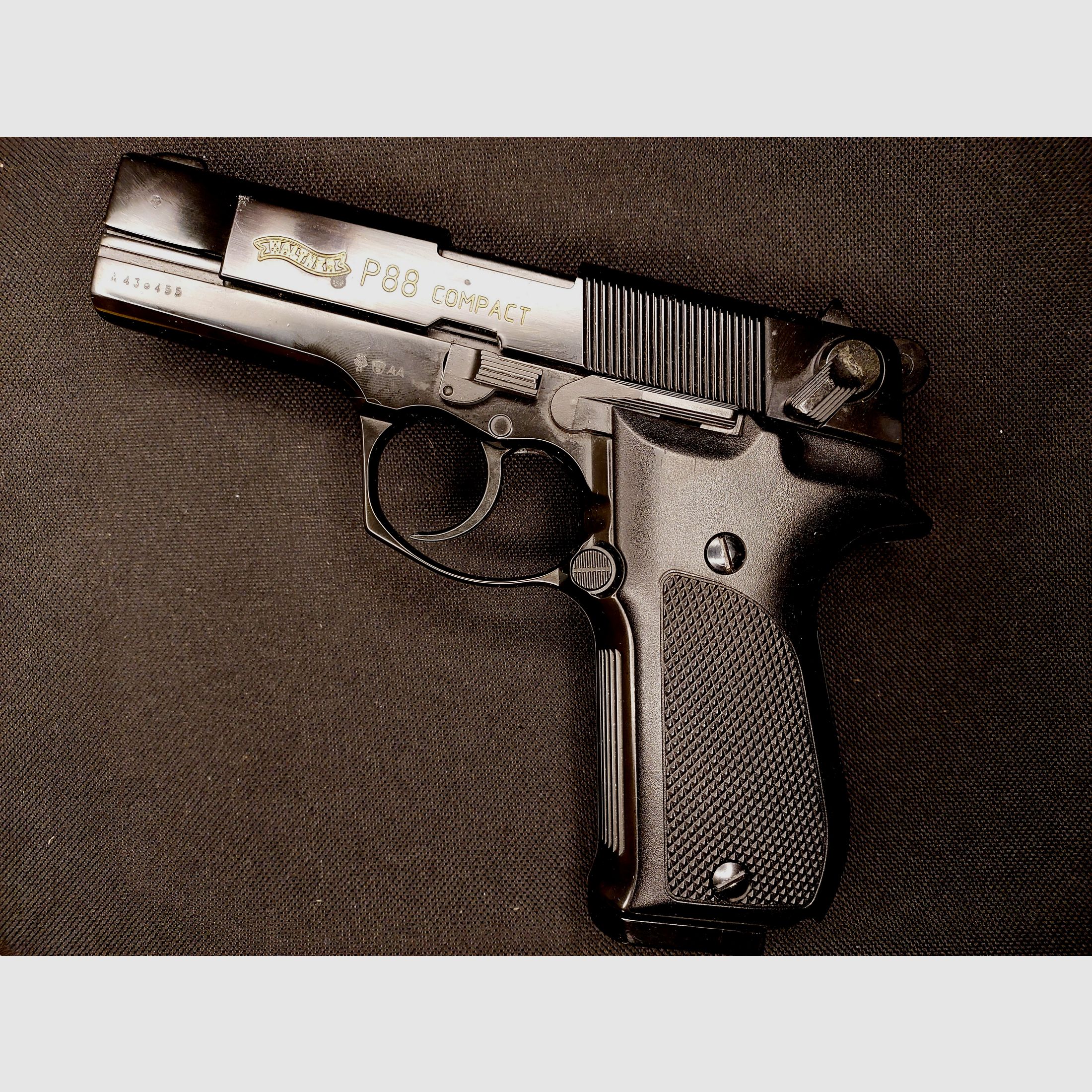 Walther P88-9 (P 88 Compact) blank firing pistol 9mm P.A.K. black (PTB 764)