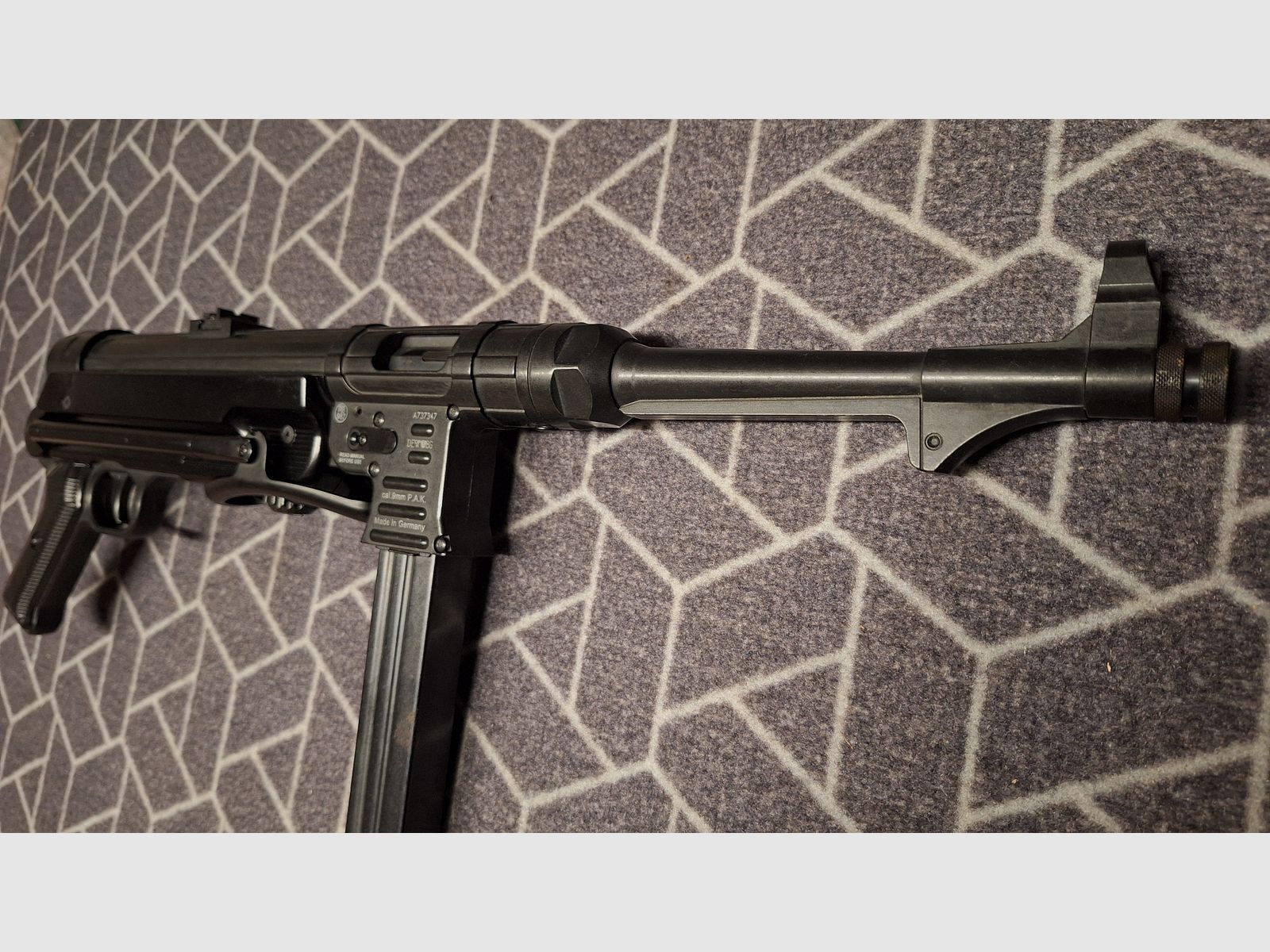 MP40 G.S.G. Pistolet maszynowy z sygnałem 9 mm P.A.K.