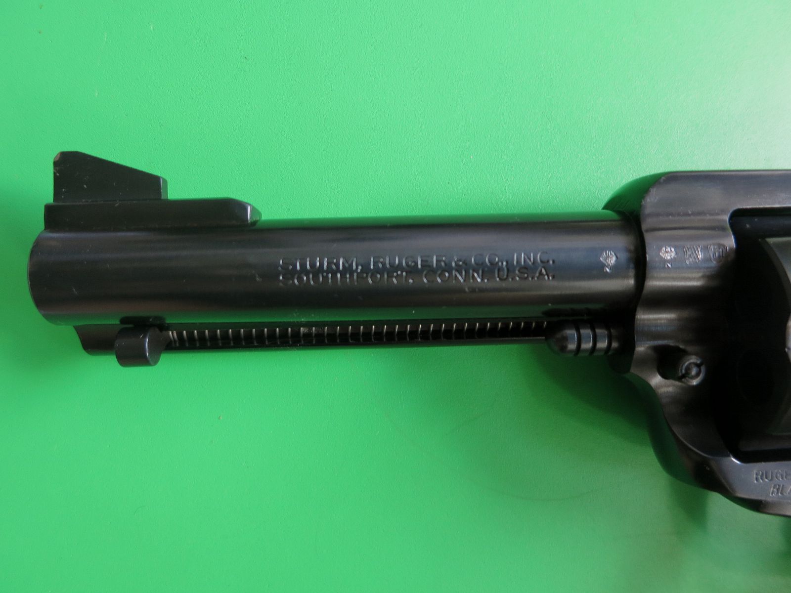Revolver Western, Sturm Ruger & Co., modello Blackhawk, canna da 4,5", . 357 Magnum/cilindro intercambiabile 9 mm Luger     #47
