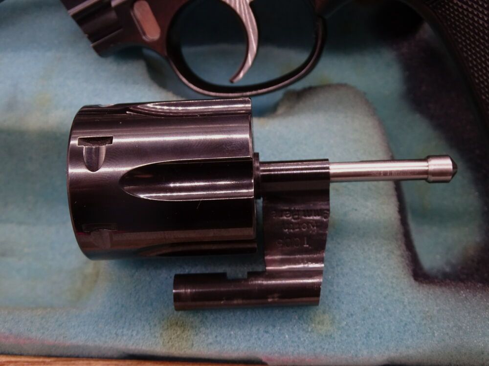 Korth Ratzeburg speciaal model nr. 5 van 6 stuks verzamelwapen kaliber .357Mag Mandalls Shooting Supplies Scottsdale + WT 9mm Luger