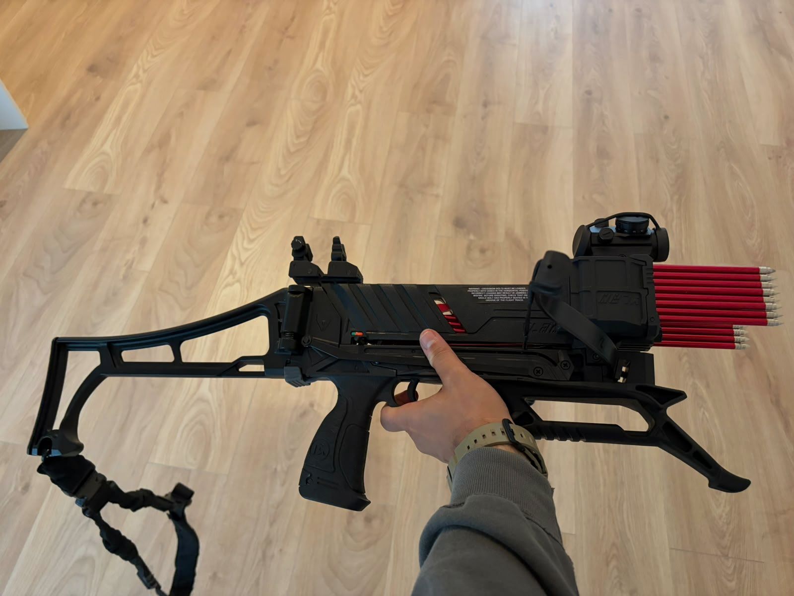 EK Archery Vlad Repetier-Pistolenarmbrust – Neuwertiges Komplettset in OVP (mit Rotpunkt, 2 Bögen, ca. 20 Bolzen), Bild 5 von 10