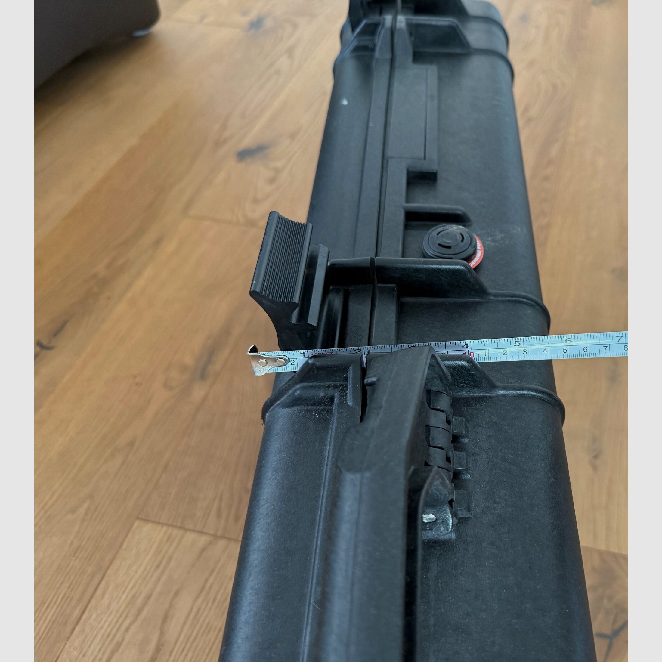 Peli Case 1750 Waffenkoffer mit Schaum, Schwarz, Wasserdicht